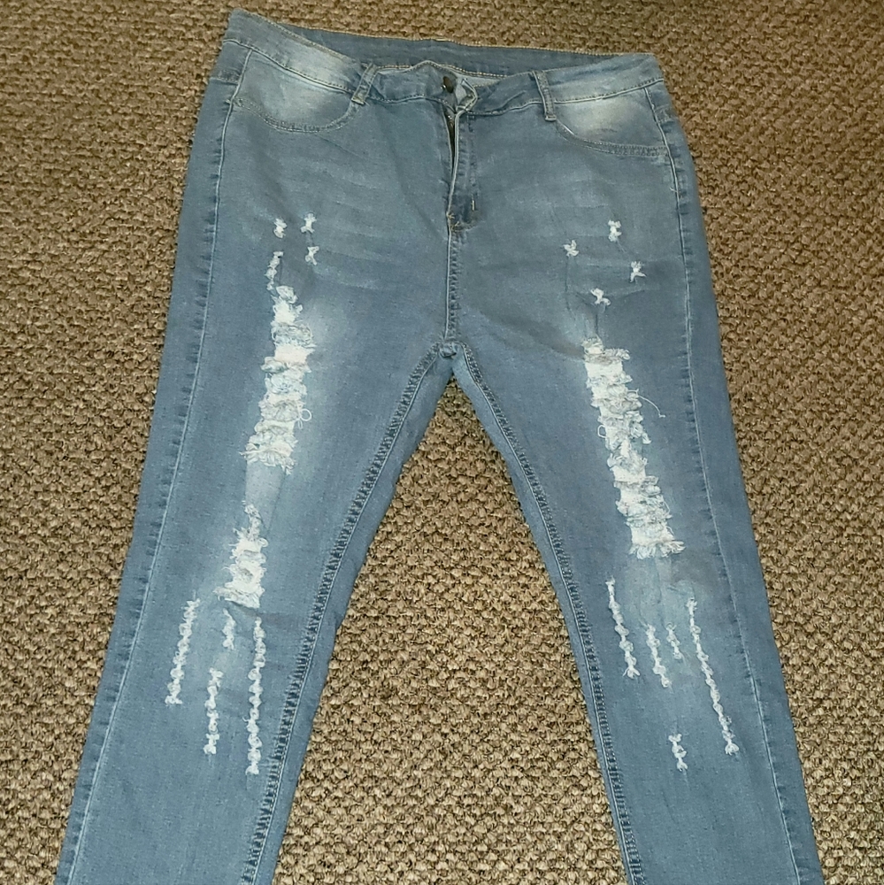 B/N Never Worn TIMEMEANS Women's Slim Ripped Hole Gradient Jeans Size XXL